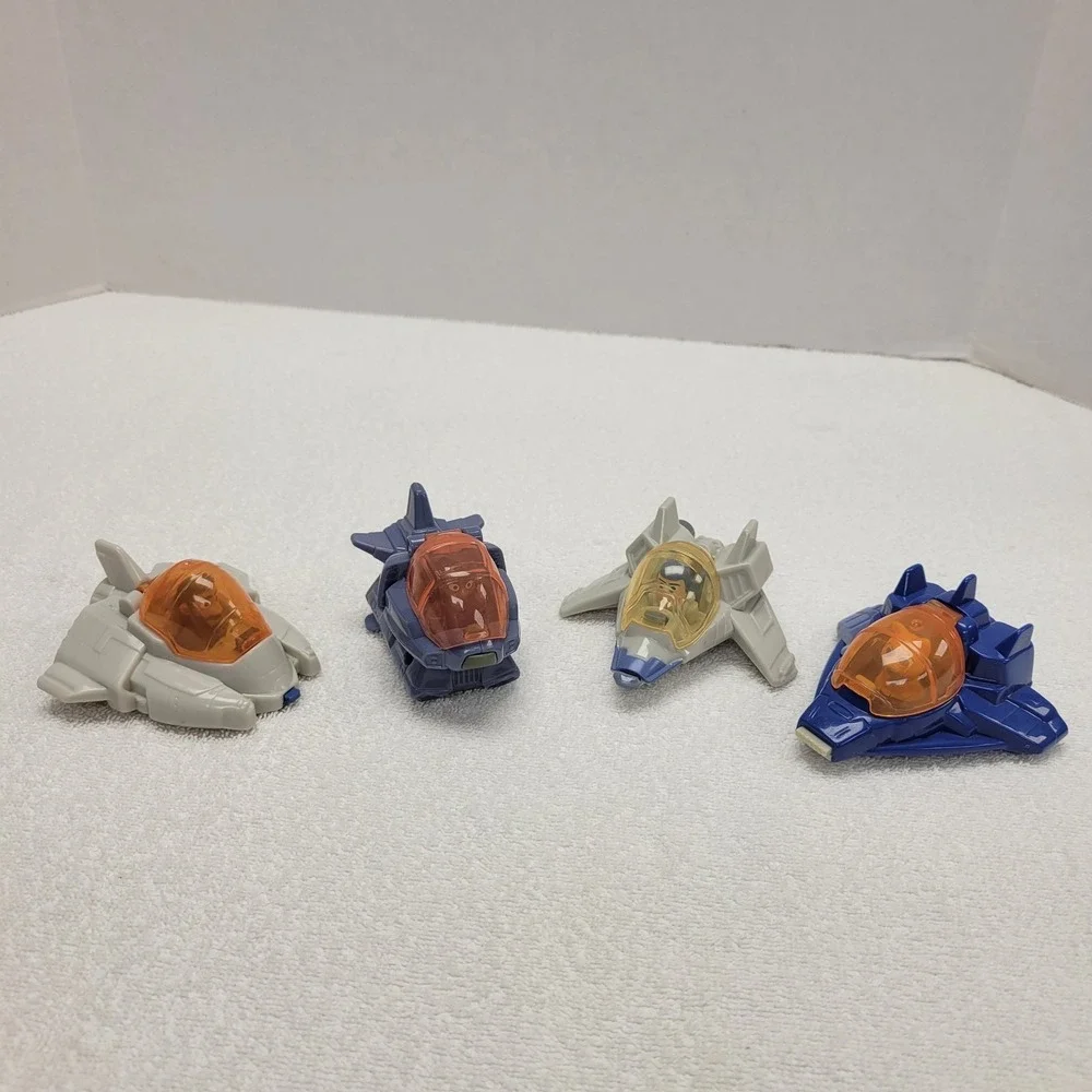 Disney Pixar LightYear 4 spaceship Happy Meal Toys‎